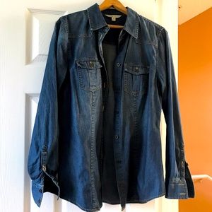 A Cabi denim shirt NWOT